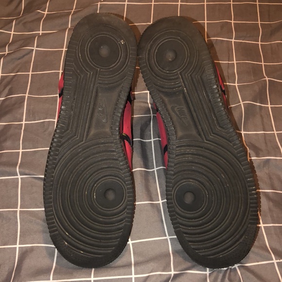 Air Force 1 High Supreme Bakin’ “University Red” size 12 - Picture 5 of 5